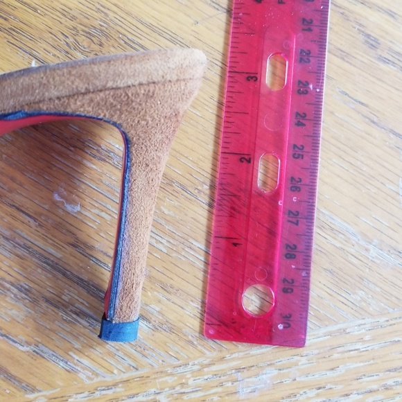 Louboutin sandals - Picture 6 of 8